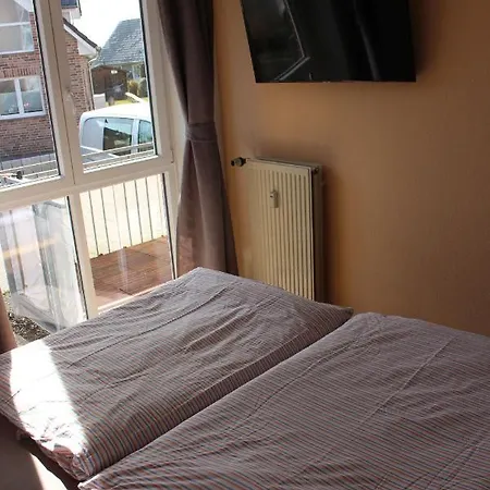 Michel Vom Deich, Kalifornien, Erste Strandreihe